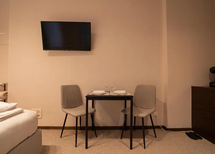 Cozy, Comfortable Skadarlija *